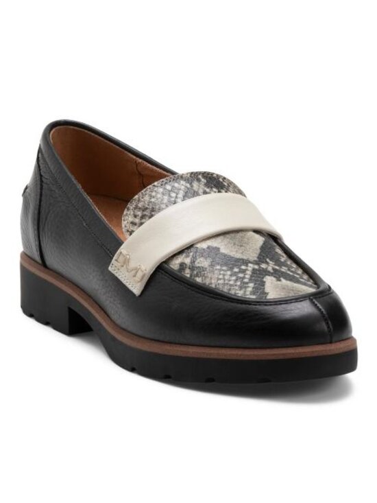 Vionic Shoes - VIONIC Wide Leather Cleo Comfort Loafers